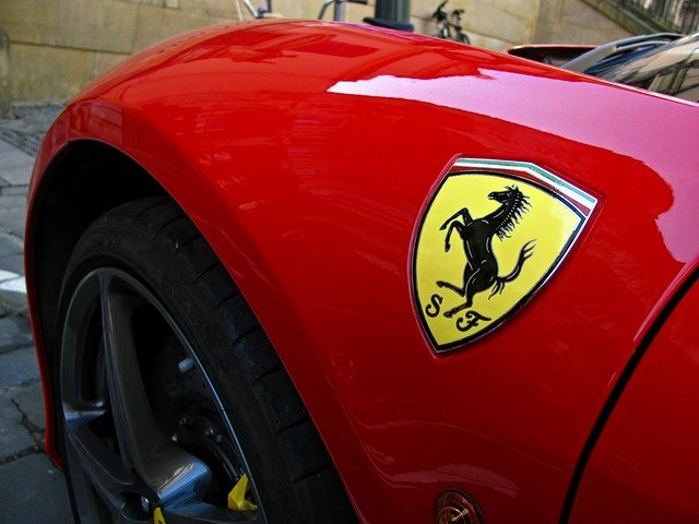 Ferrari logo